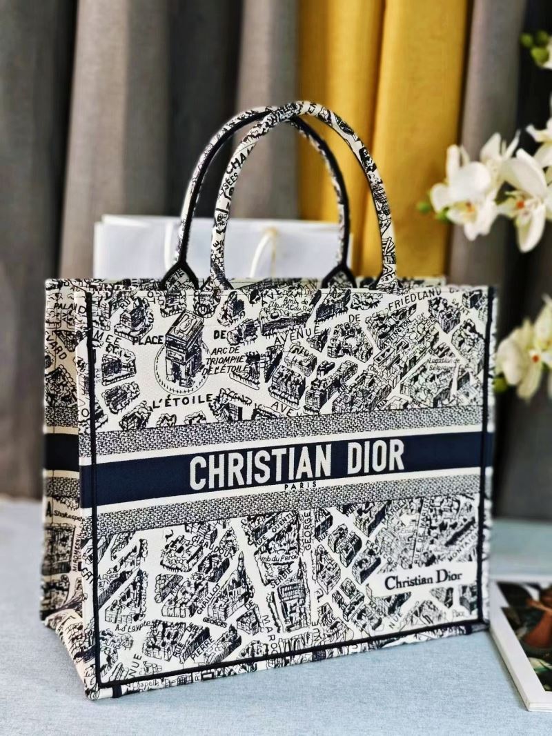 Christian Dior Shopping Bags